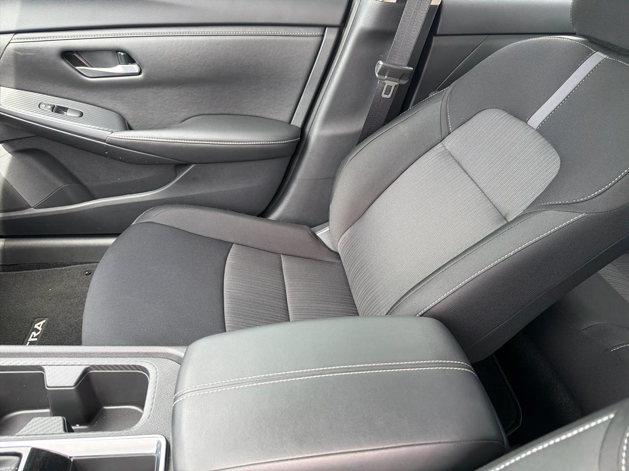 Nissan Sentra SV CVT 2025