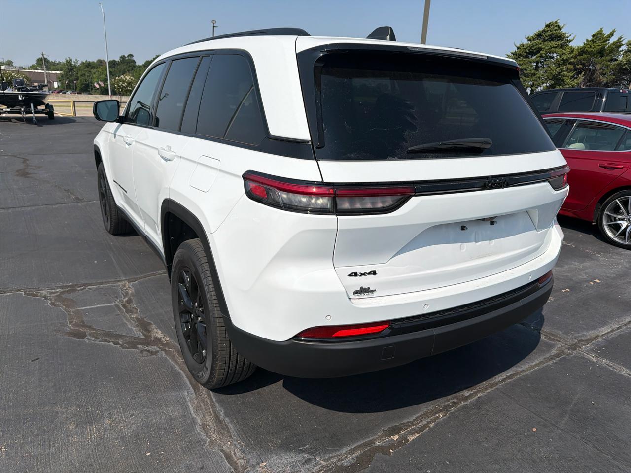 Jeep Grand Cherokee Altitude X 4x4 2025