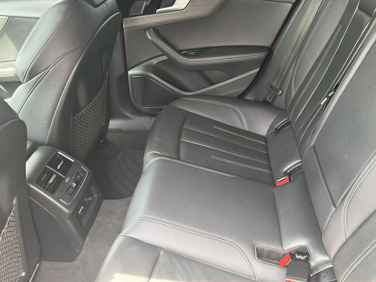 Audi A5 Sportback S line Premium Plus 45 TFSI quattro 2024