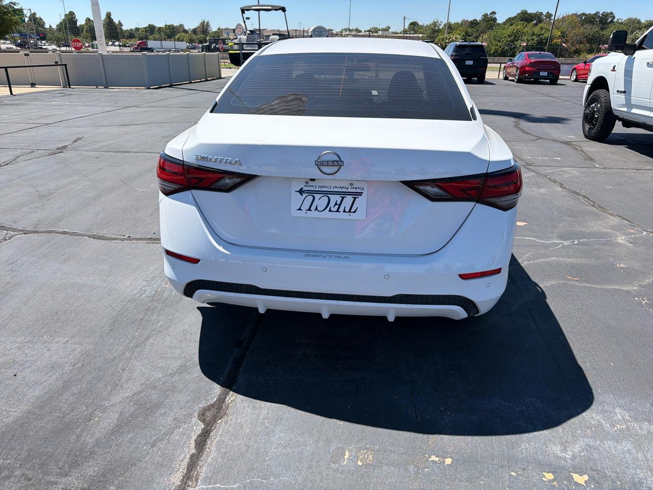 Nissan Sentra S CVT 2024