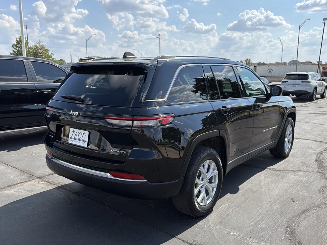 Jeep Grand Cherokee Limited 4x4 2023