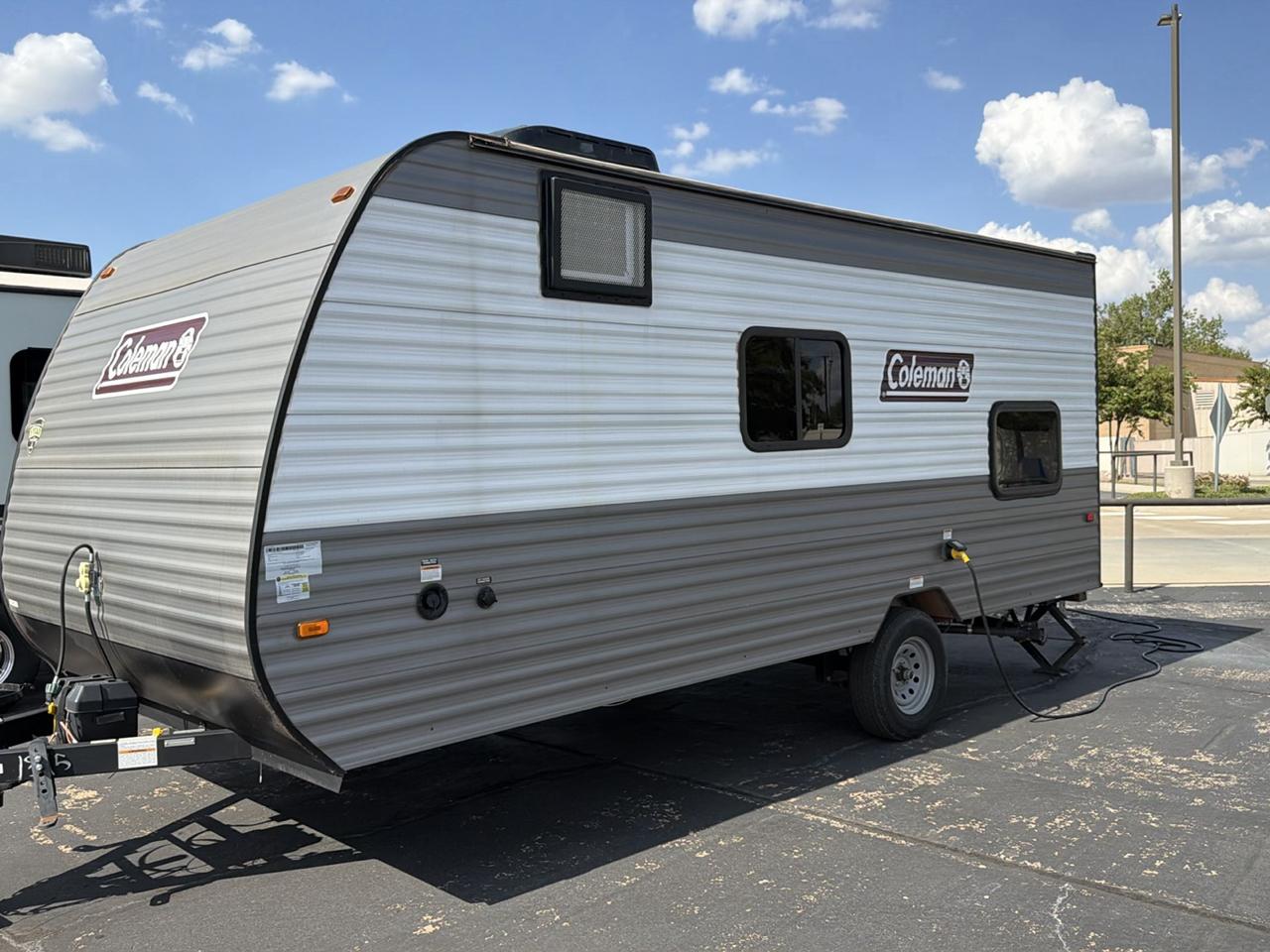 Coleman 17 B  2023