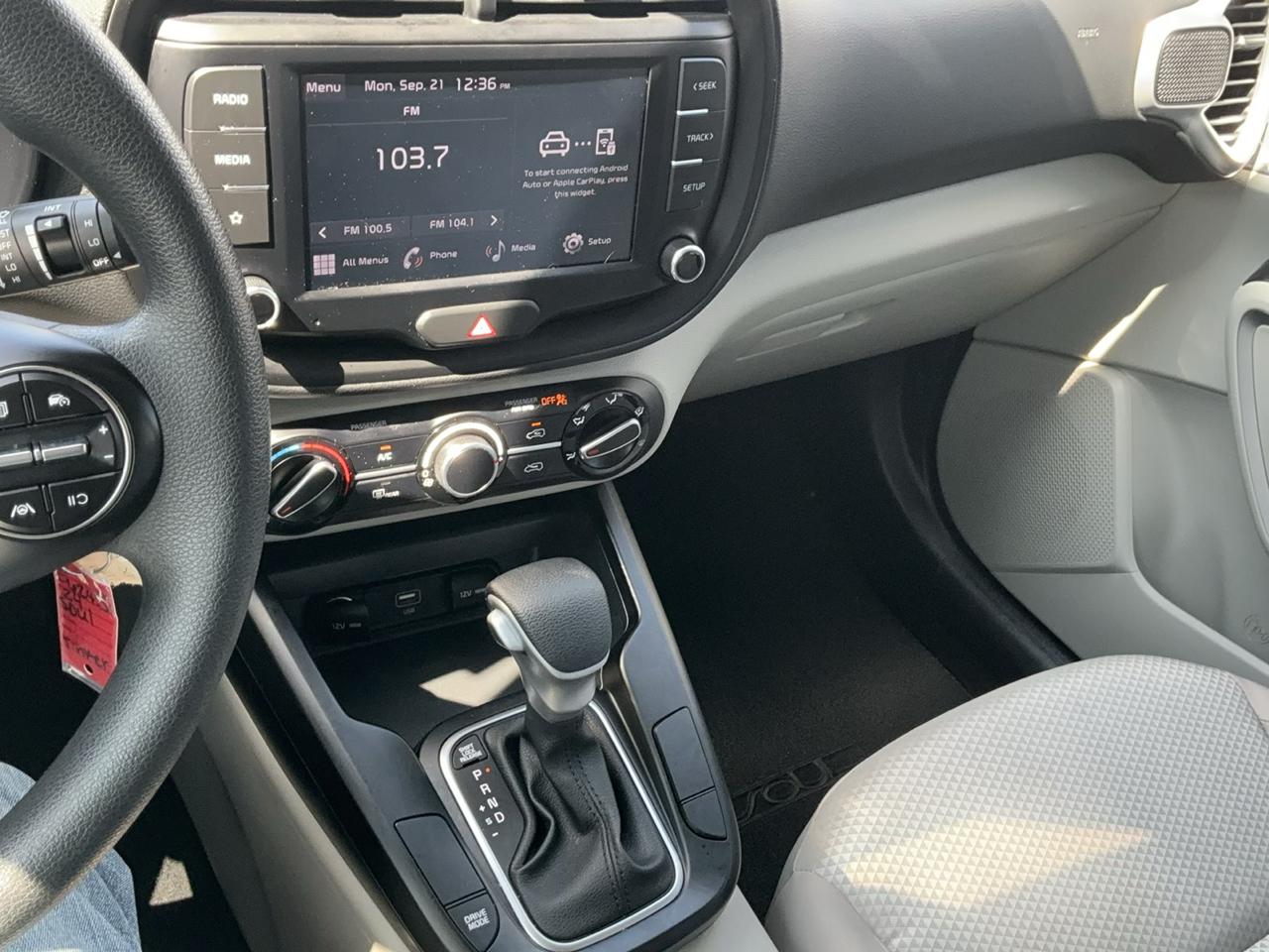 Kia Soul LX IVT 2024
