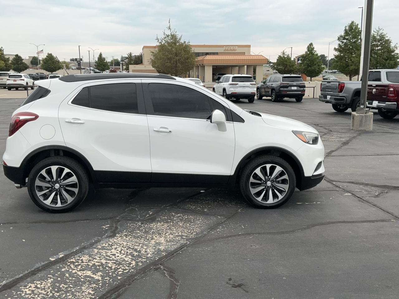 Buick Encore AWD 4dr Preferred 2022