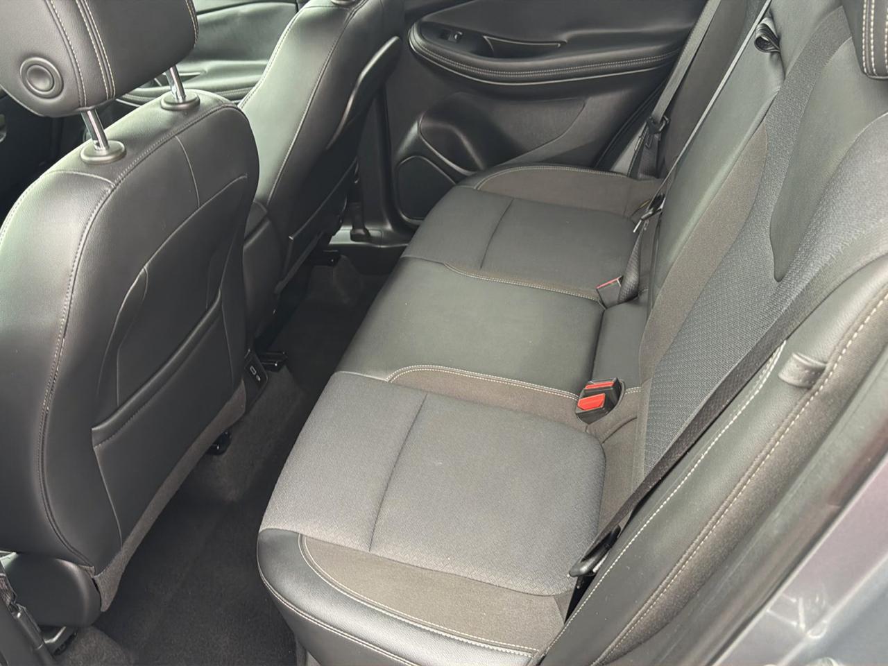 Buick Encore GX FWD 4dr Select 2021