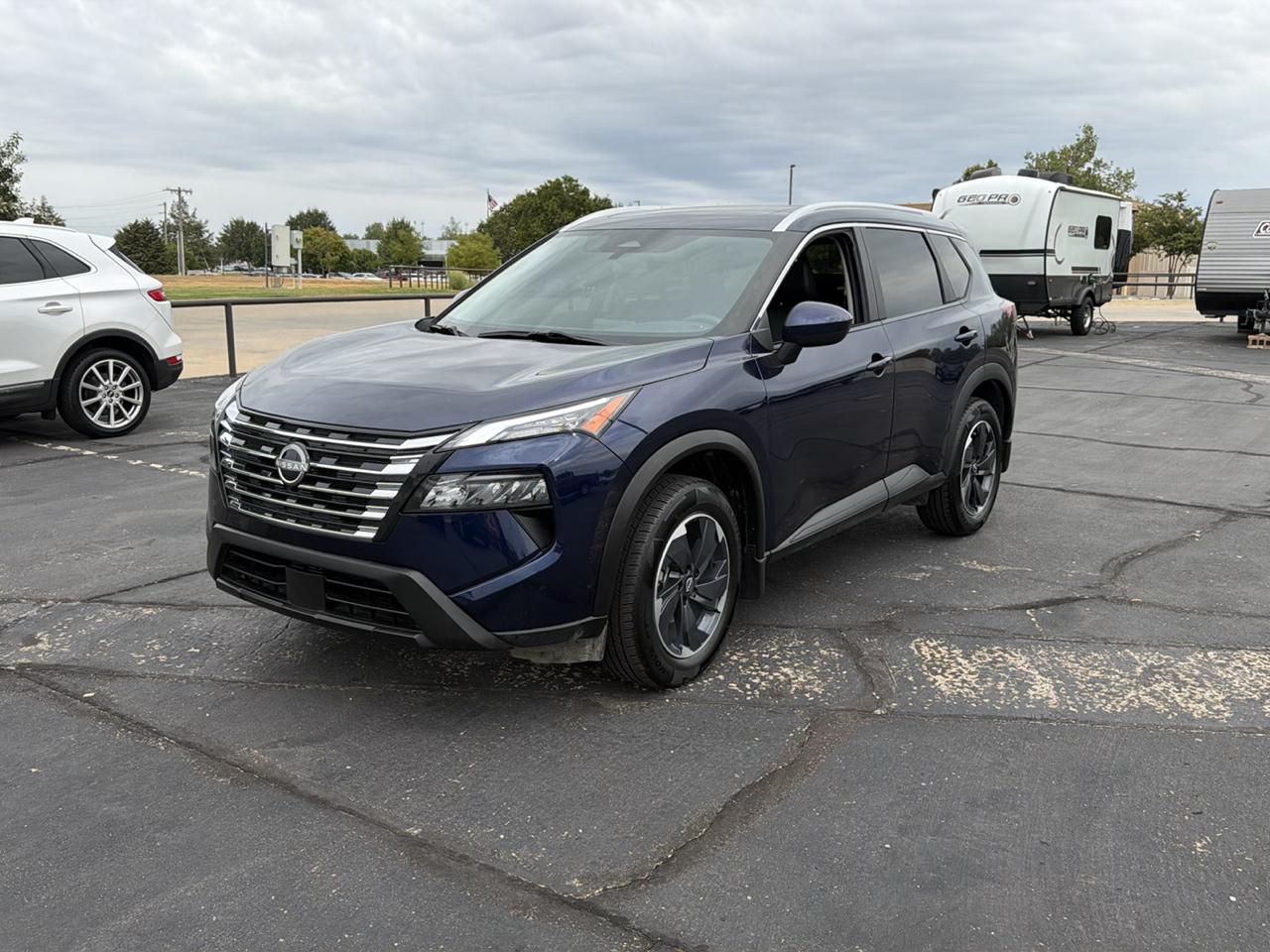 Nissan Rogue FWD SV 2024