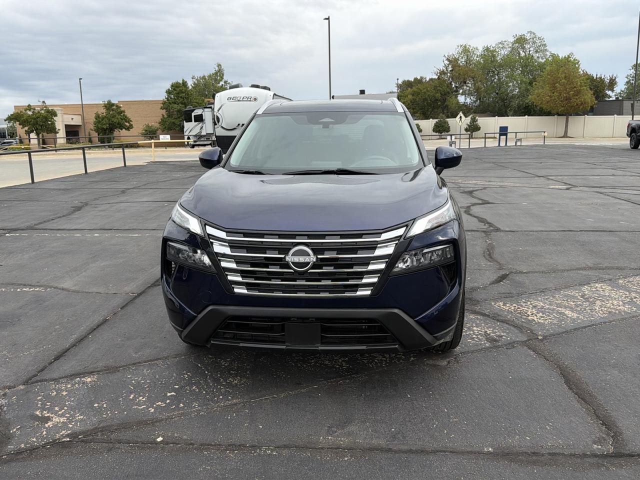 Nissan Rogue FWD SV 2024