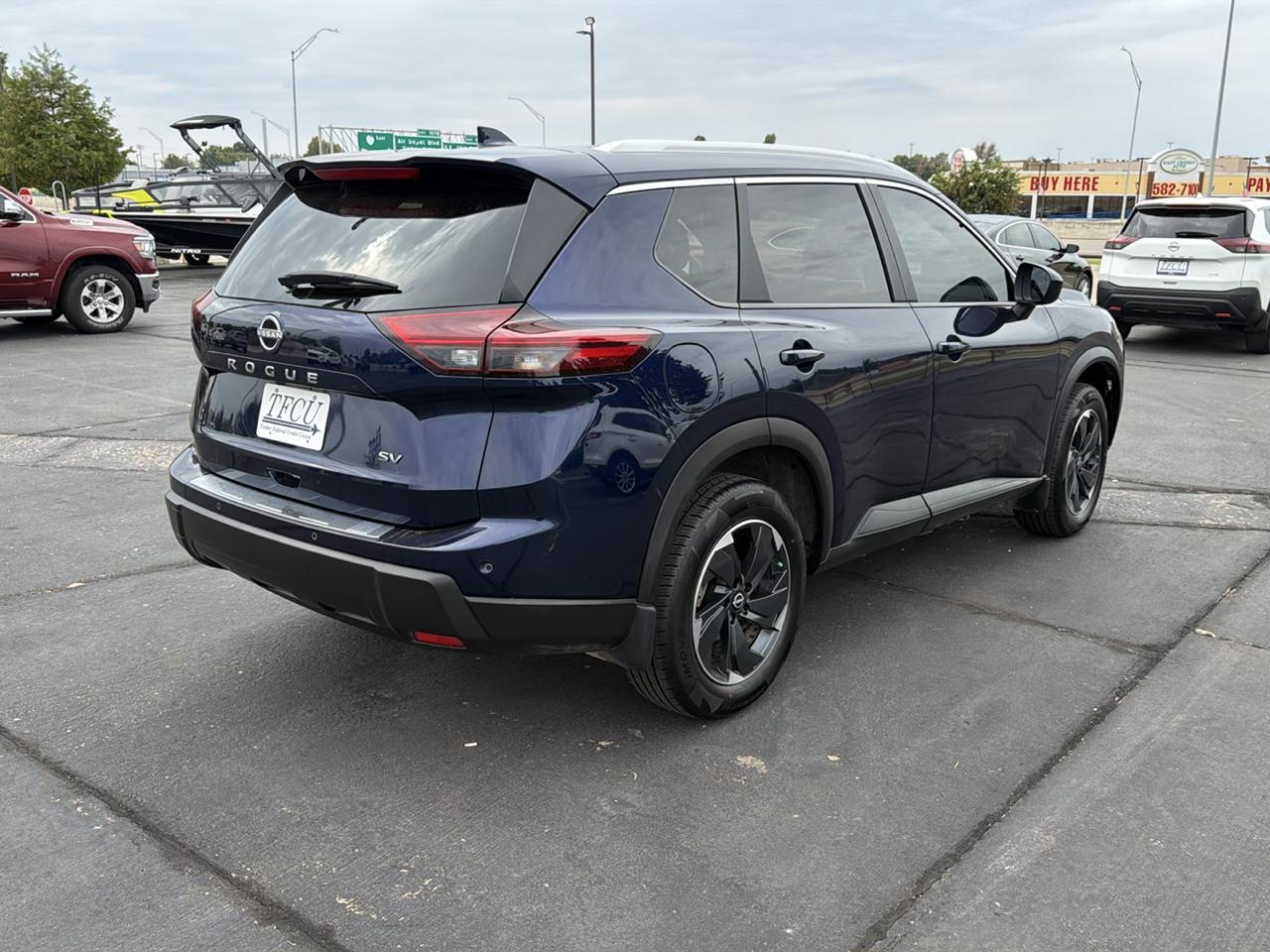 Nissan Rogue FWD SV 2024