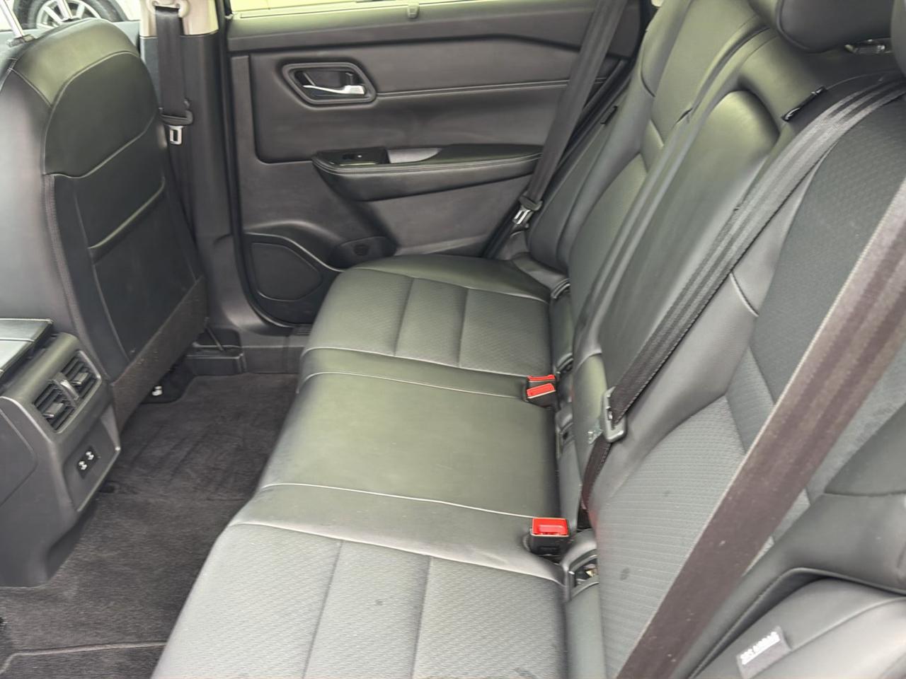 Nissan Rogue FWD SV 2024