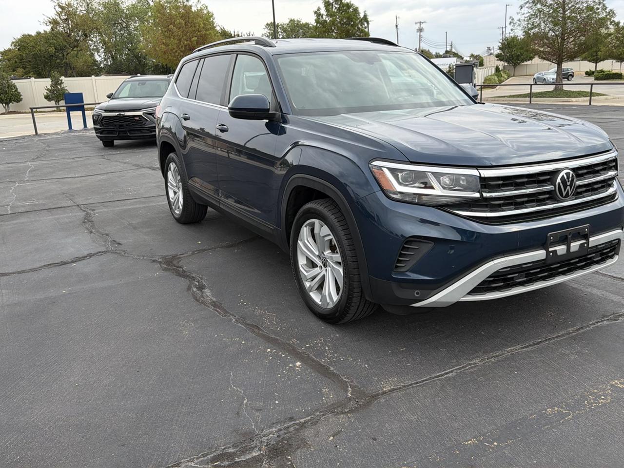 Volkswagen Atlas 3.6L V6 SE w/Technology FWD 2022