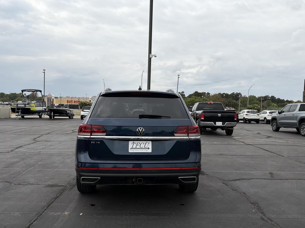 Volkswagen Atlas 3.6L V6 SE w/Technology FWD 2022