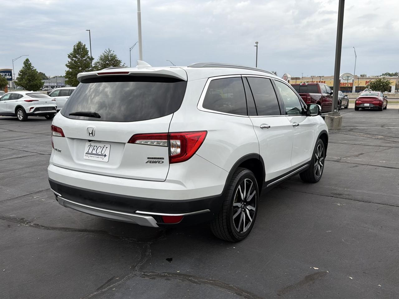 Honda Pilot Touring 7-Passenger AWD 2021