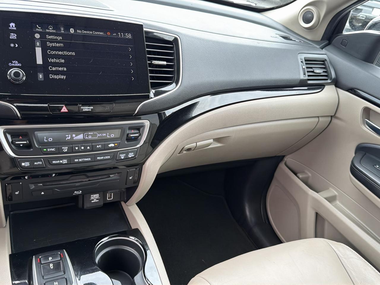 Honda Pilot Touring 7-Passenger AWD 2021