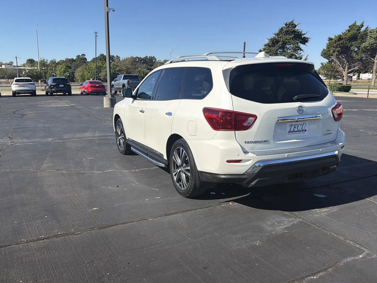 Nissan Pathfinder 4x4 Platinum 2020