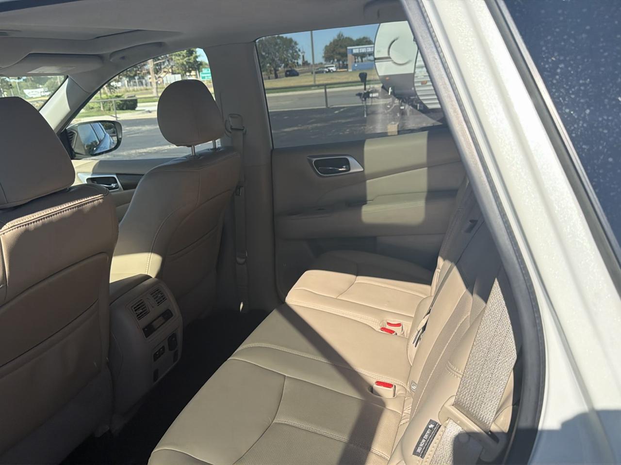 Nissan Pathfinder 4x4 Platinum 2020