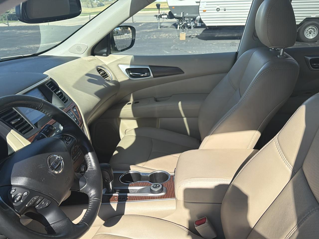 Nissan Pathfinder 4x4 Platinum 2020