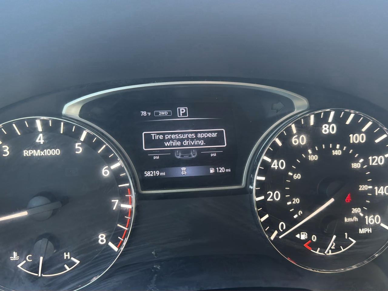 Nissan Pathfinder 4x4 Platinum 2020