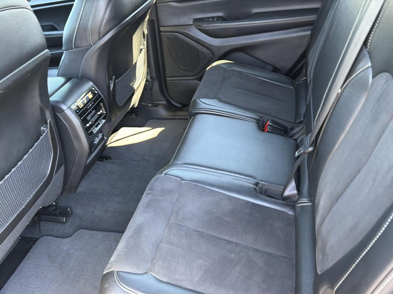 Jeep Grand Cherokee L Altitude X 4x4 2024