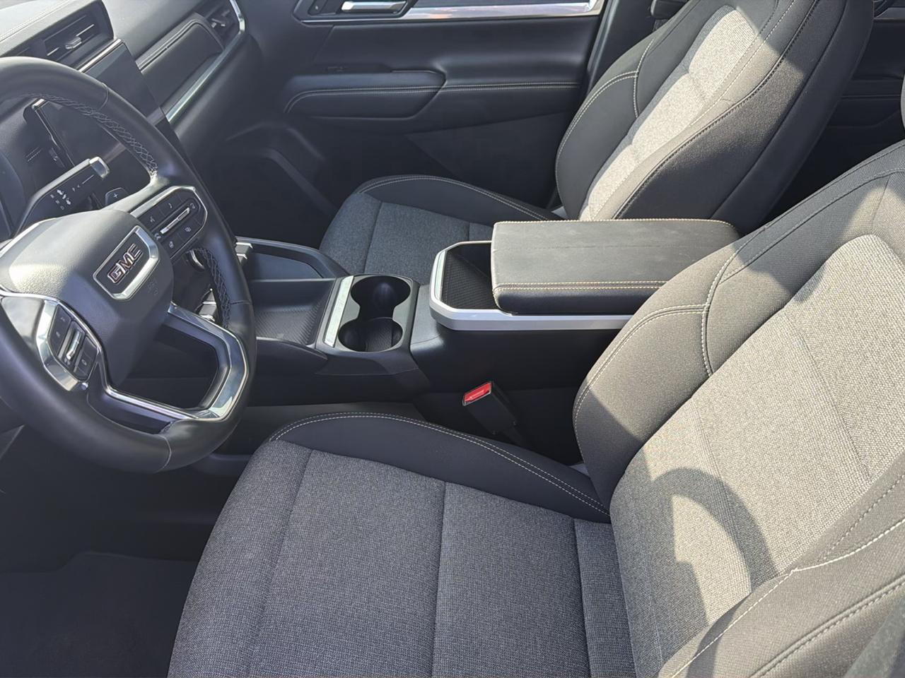 GMC Terrain FWD 4dr Elevation 2026