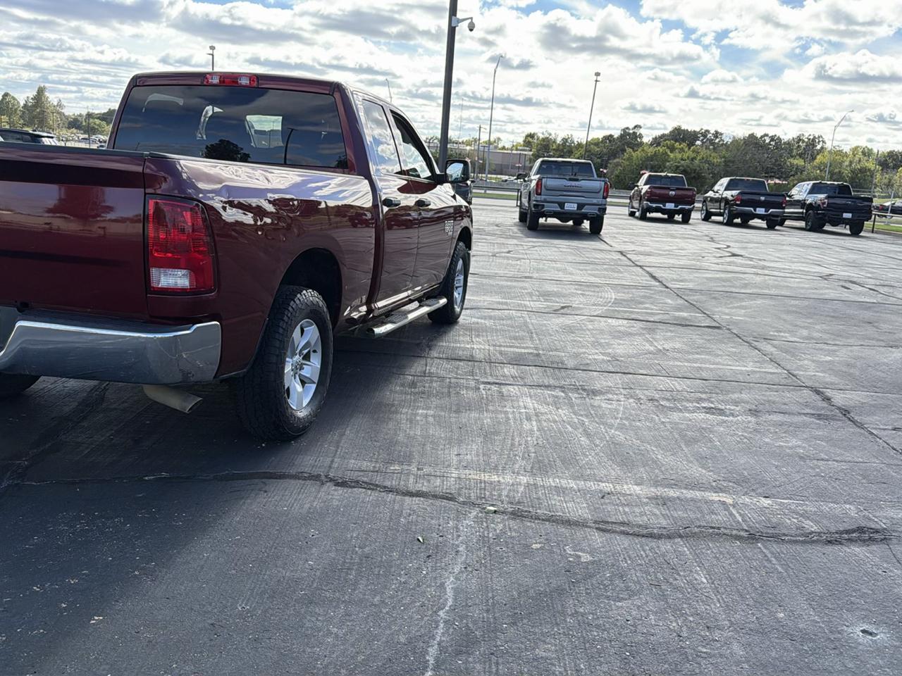 RAM 1500 Classic Tradesman 4x2 Quad Cab 6'4" Box 2019