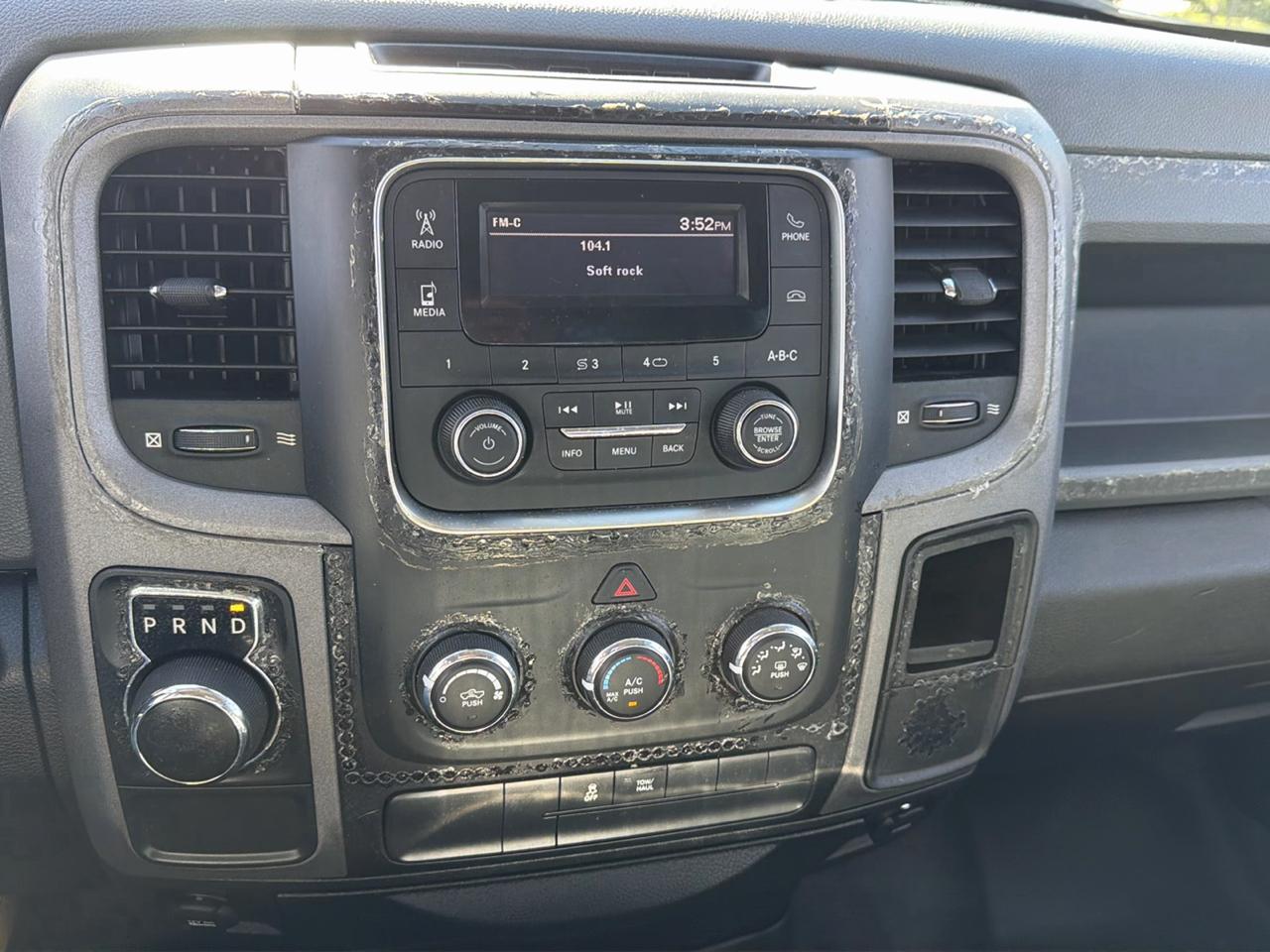 RAM 1500 Classic Tradesman 4x2 Quad Cab 6'4" Box 2019