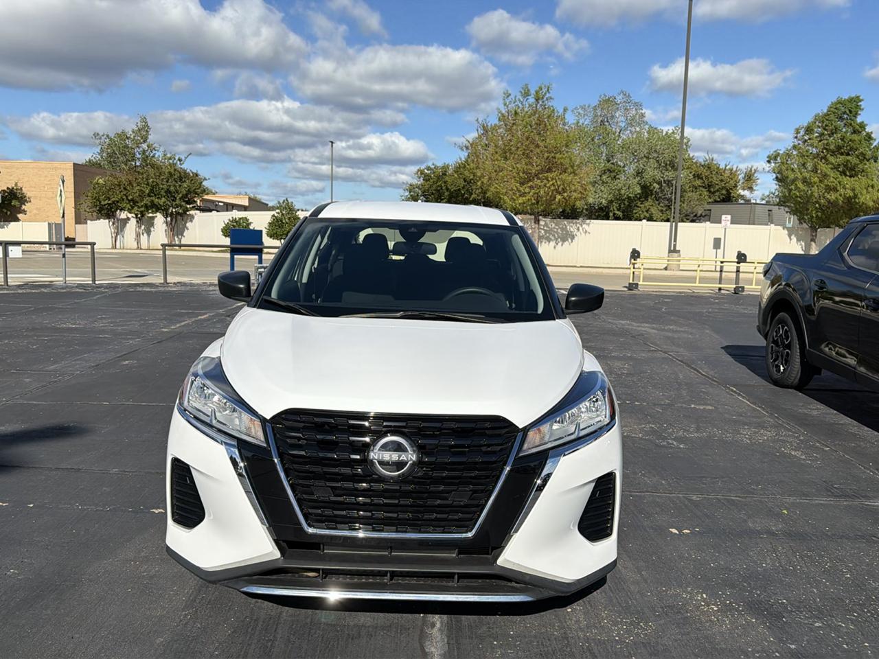 Nissan Kicks Play S FWD 2025