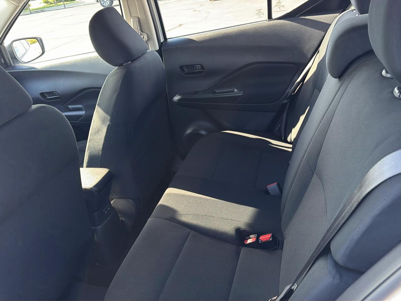 Nissan Kicks Play S FWD 2025