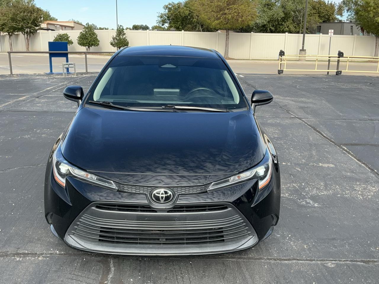 Toyota Corolla LE CVT (Natl) 2024