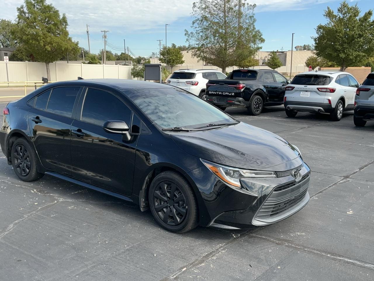 Toyota Corolla LE CVT (Natl) 2024