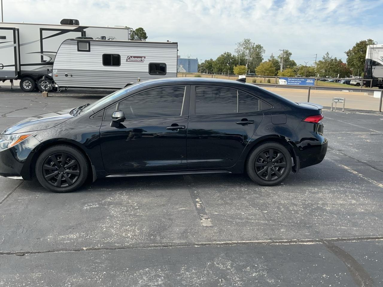 Toyota Corolla LE CVT (Natl) 2024