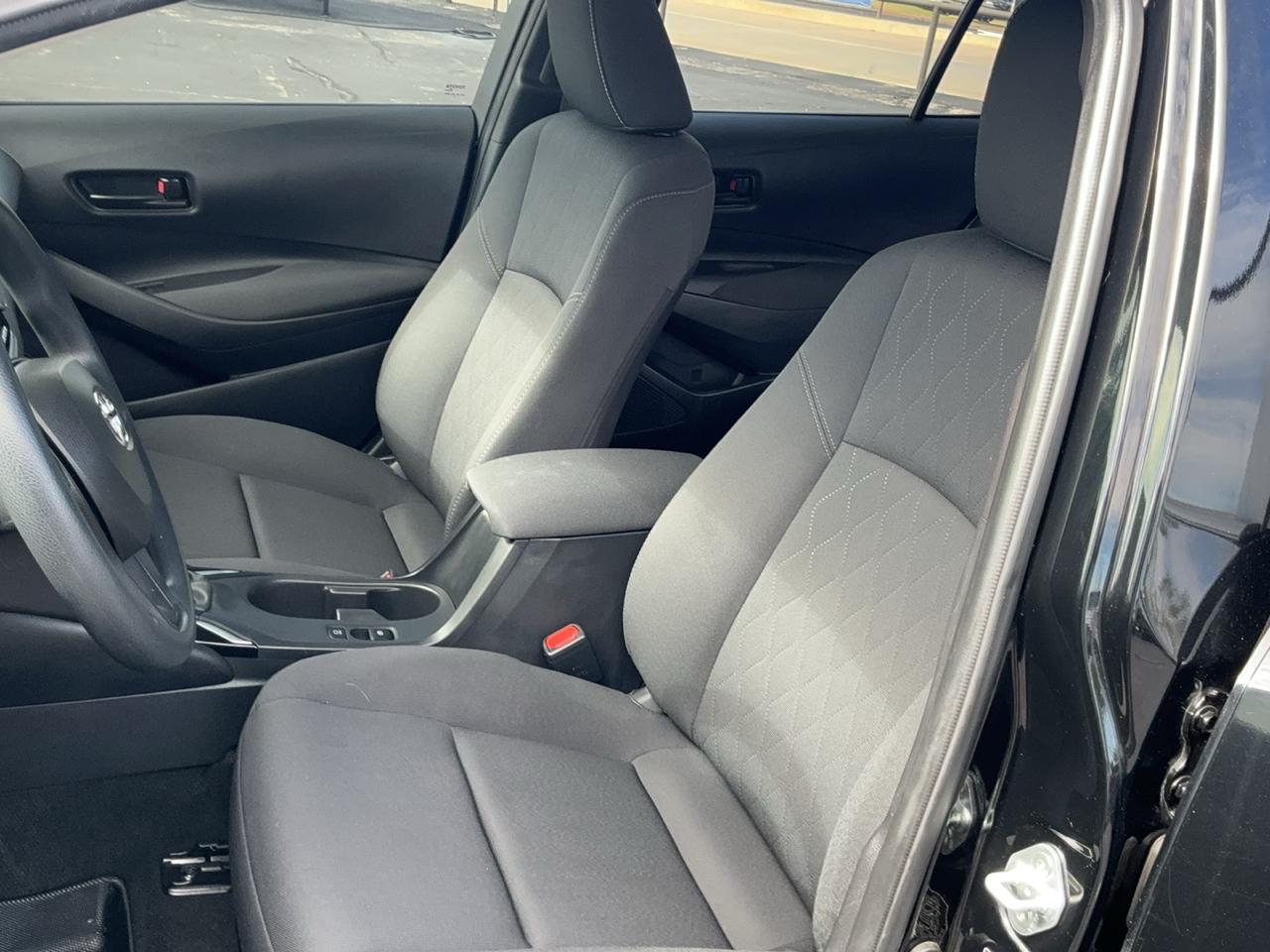 Toyota Corolla LE CVT (Natl) 2024