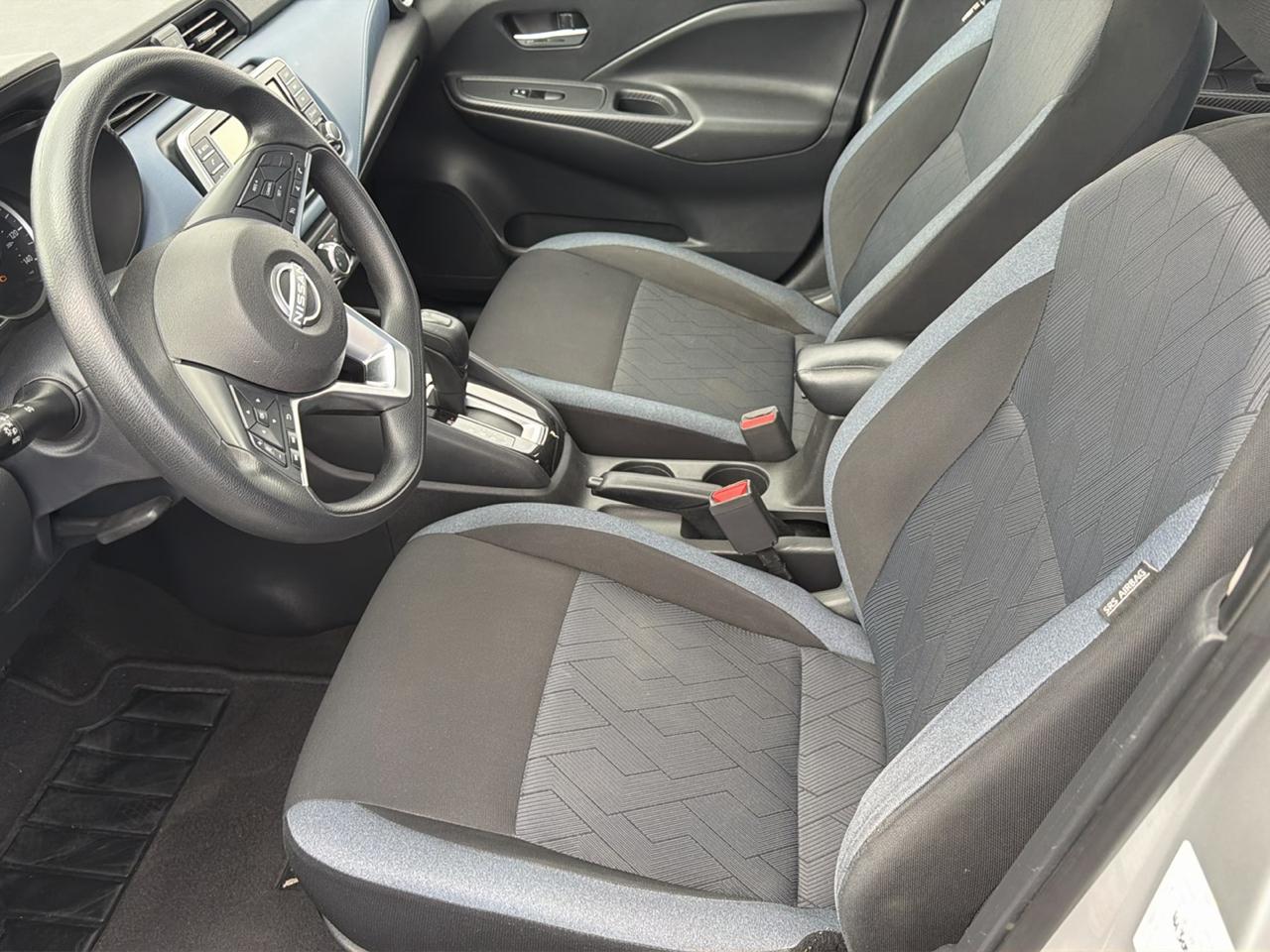Nissan Versa SV CVT 2023