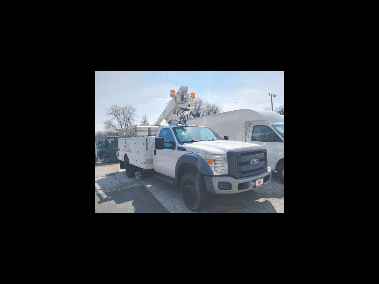 2012 Ford F-450 Super Duty Chassis Cab XL