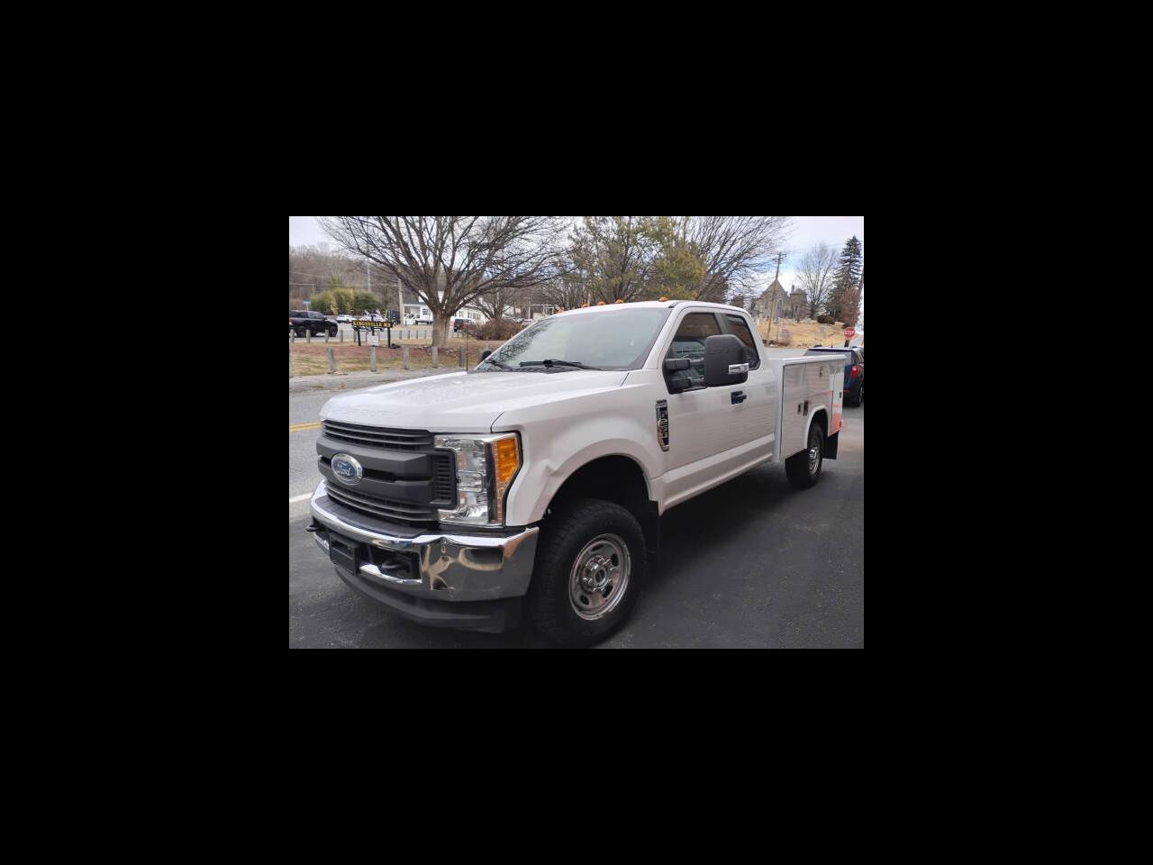 2017 Ford F-250 SD XLT SuperCab Long Bed 4WD