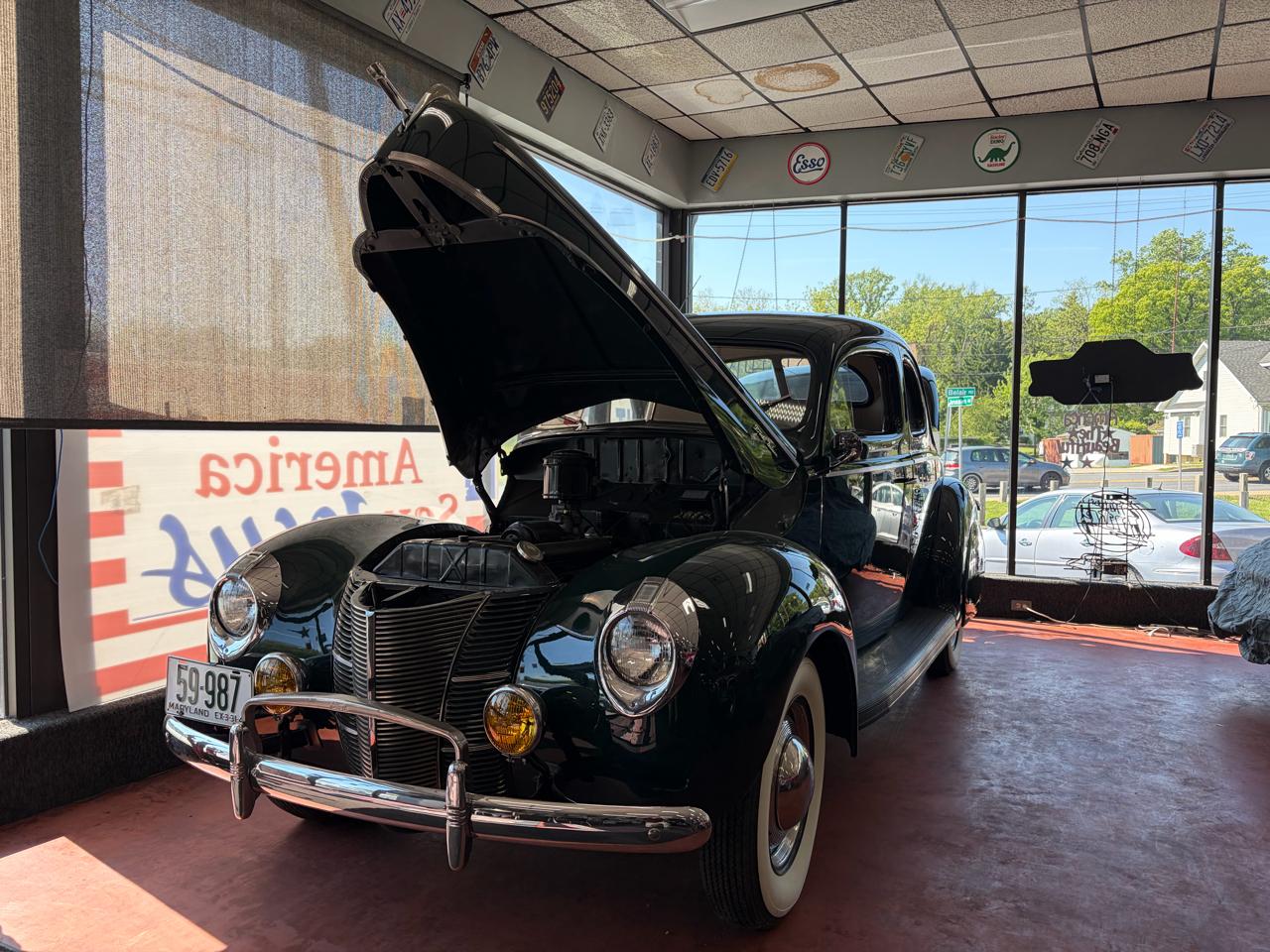1940 Ford DELUXE COUPE Opera