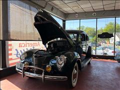 1940 Ford DELUXE COUPE 