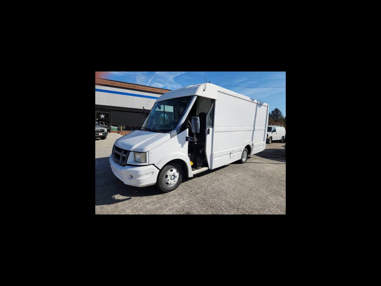 2013 Isuzu NPR's photo