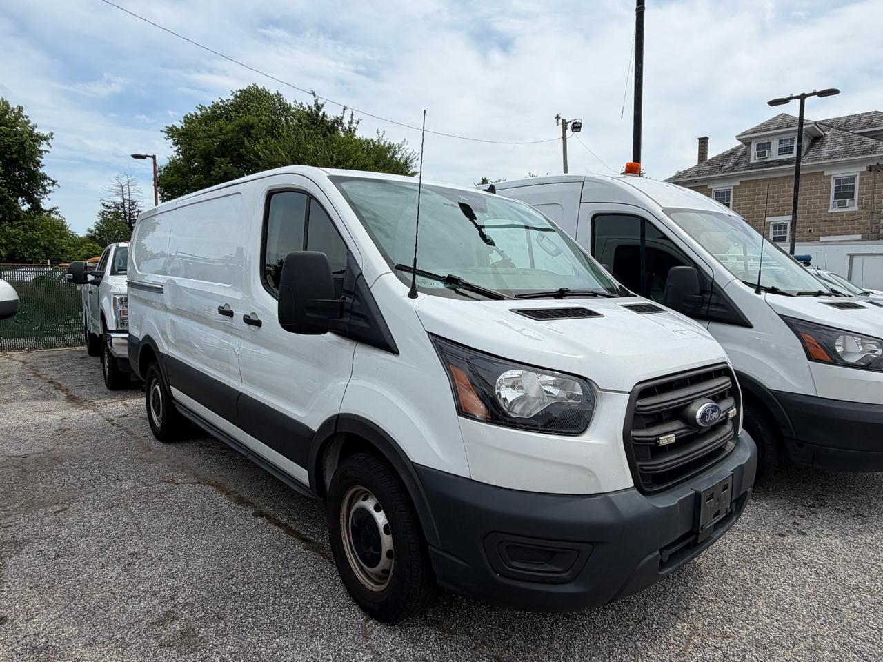 2020 Ford Transit 250 Van Low Roof w/Sliding Pass. 130-in. WB