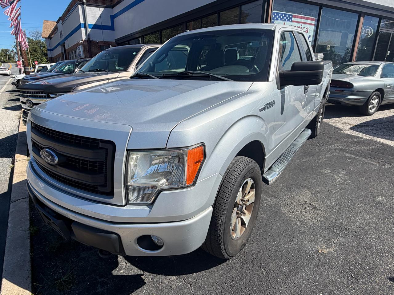 2013 Ford F-150 STX SuperCab Short Box 4WD