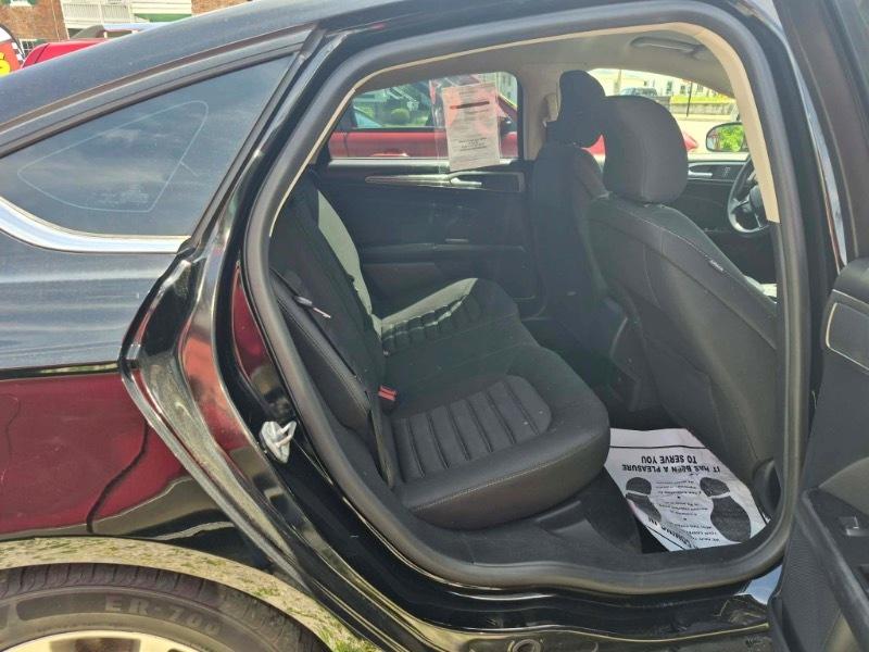 Ford Fusion SE 2019
