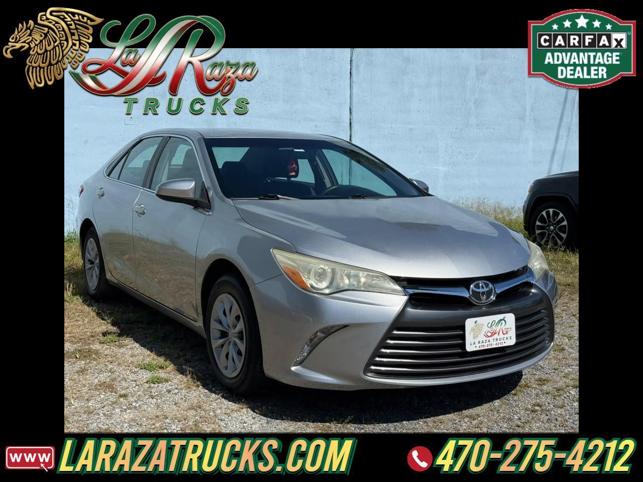 2015 Toyota Camry 4dr Sdn I4 Auto XLE (Natl)