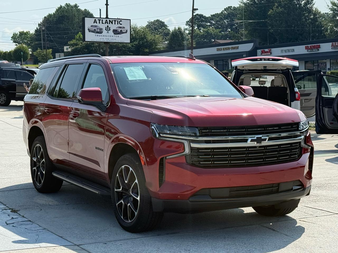 Chevrolet Tahoe 4WD 4dr RST 2021