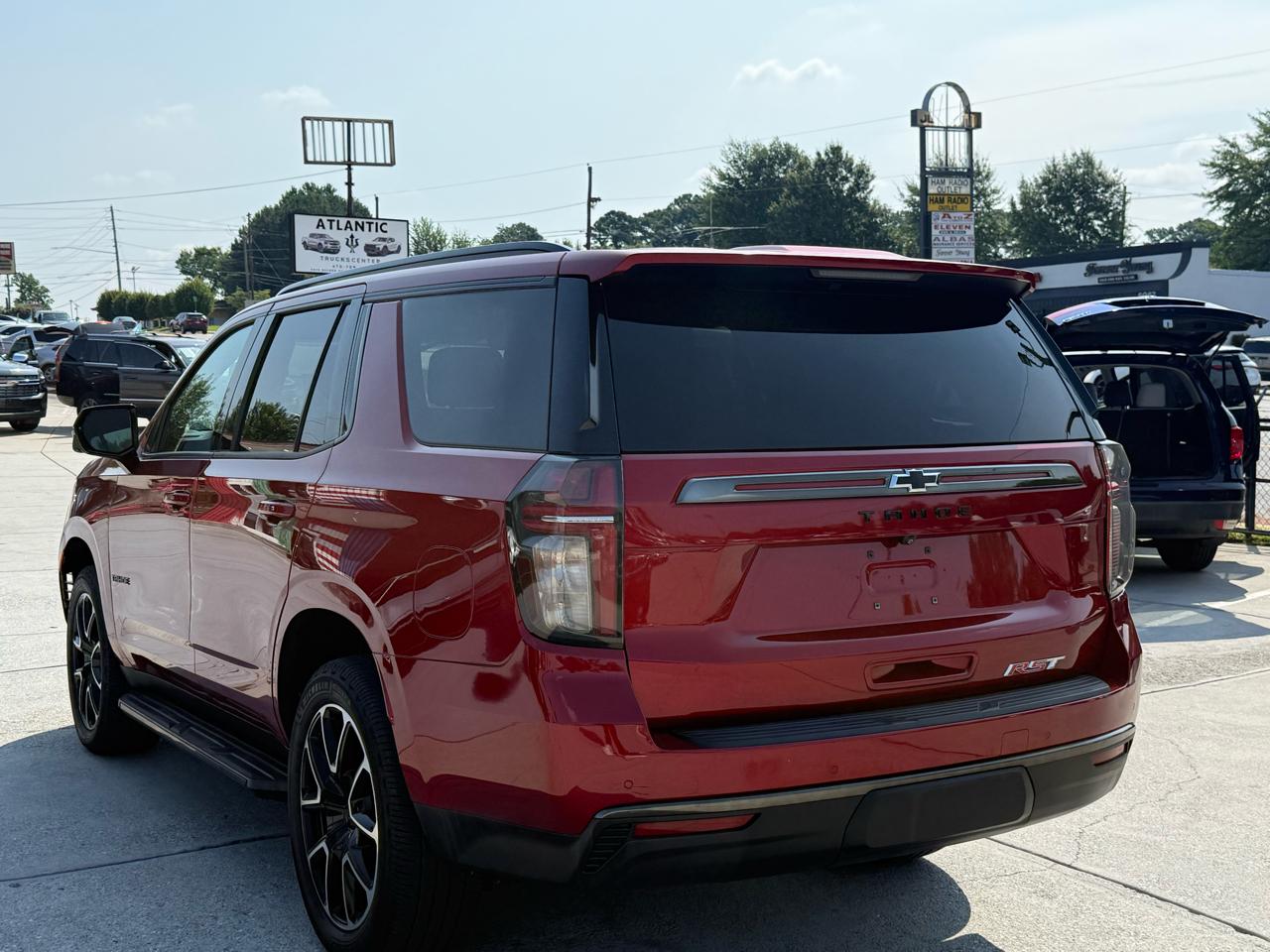 Chevrolet Tahoe 4WD 4dr RST 2021