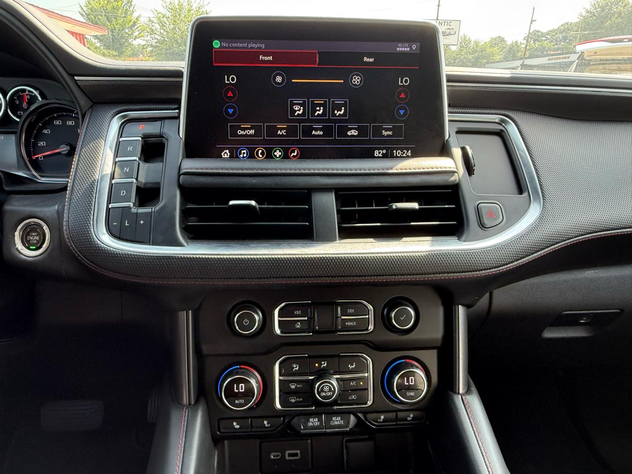 Chevrolet Tahoe 4WD 4dr RST 2021