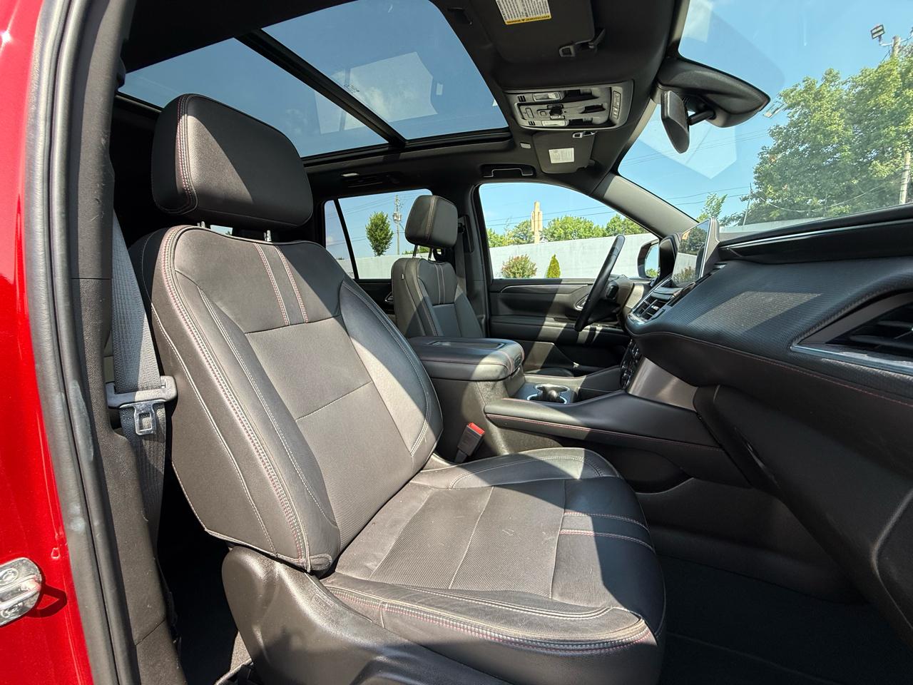 Chevrolet Tahoe 4WD 4dr RST 2021