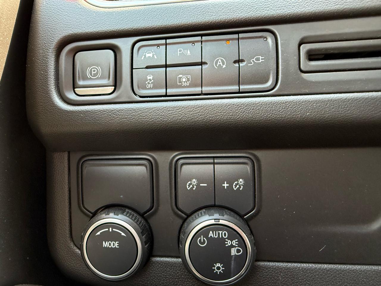 Chevrolet Tahoe 2WD 4dr LT 2022