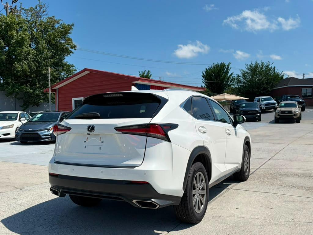 Lexus NX NX 300 FWD 2018