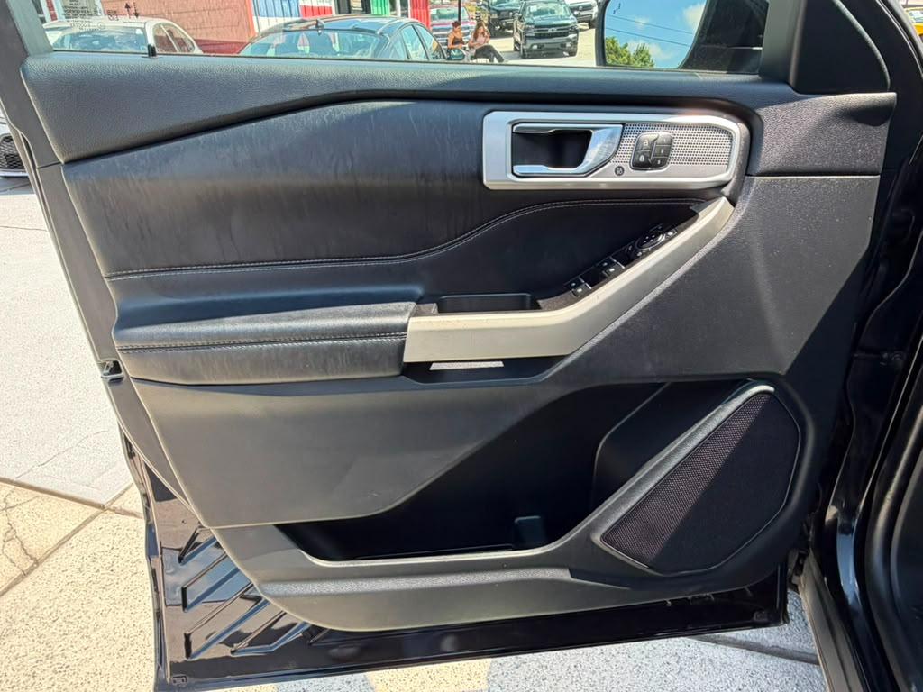 Ford Explorer Limited RWD 2022