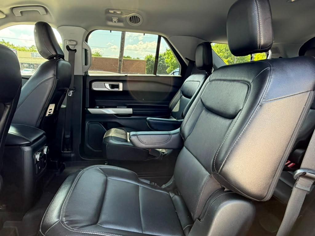 Ford Explorer Limited RWD 2022