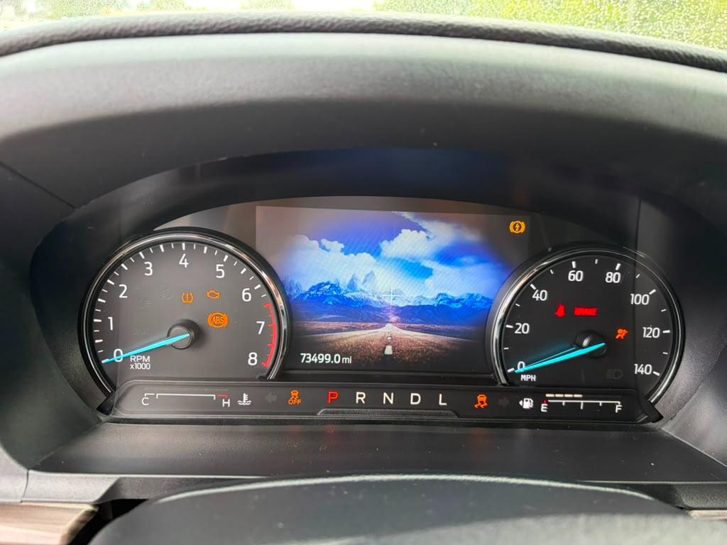 Ford Explorer Limited RWD 2022